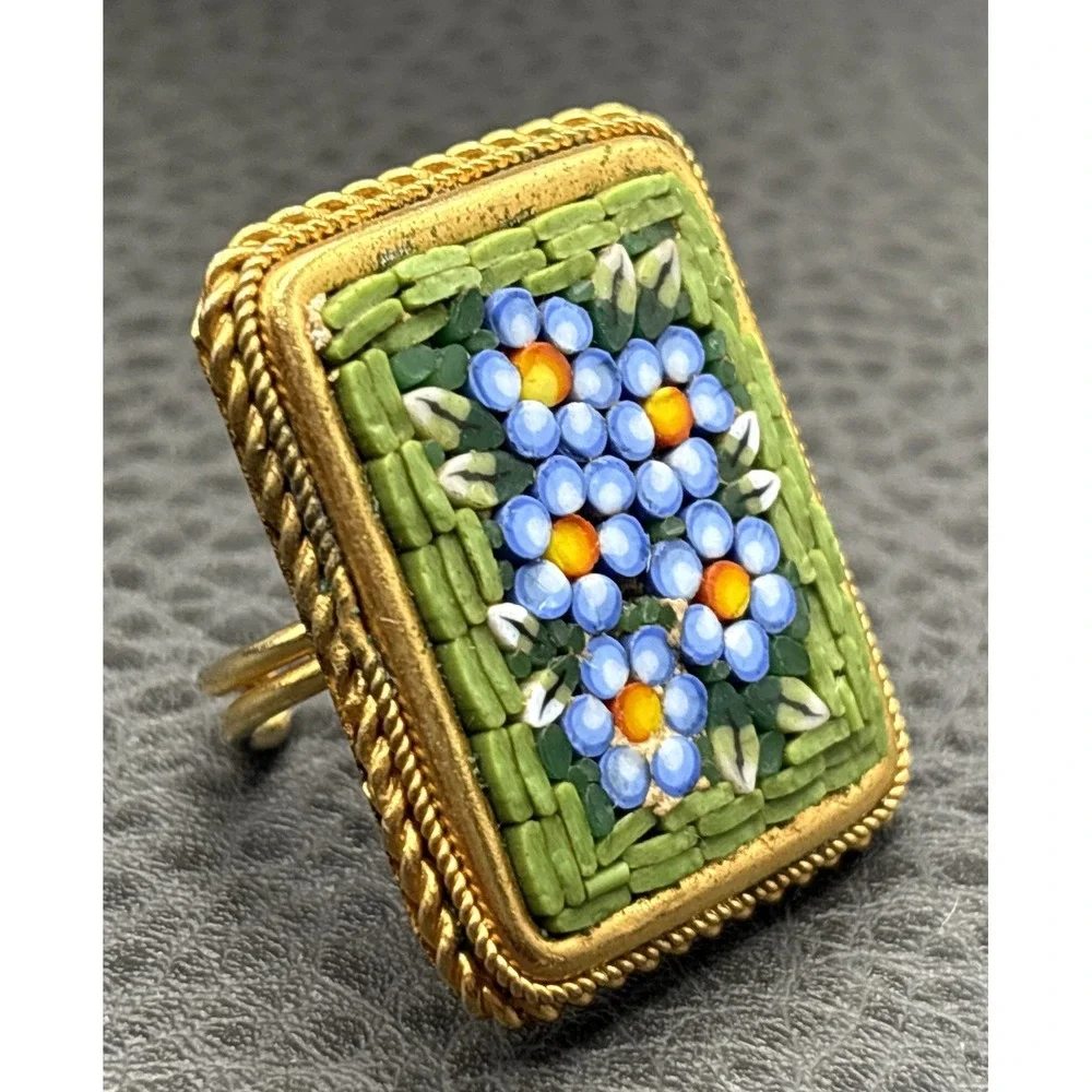 VTG Italian Huge Micro Mosaic Forget-Me-Not Flower Statement Ring Gold Tone Sz 6